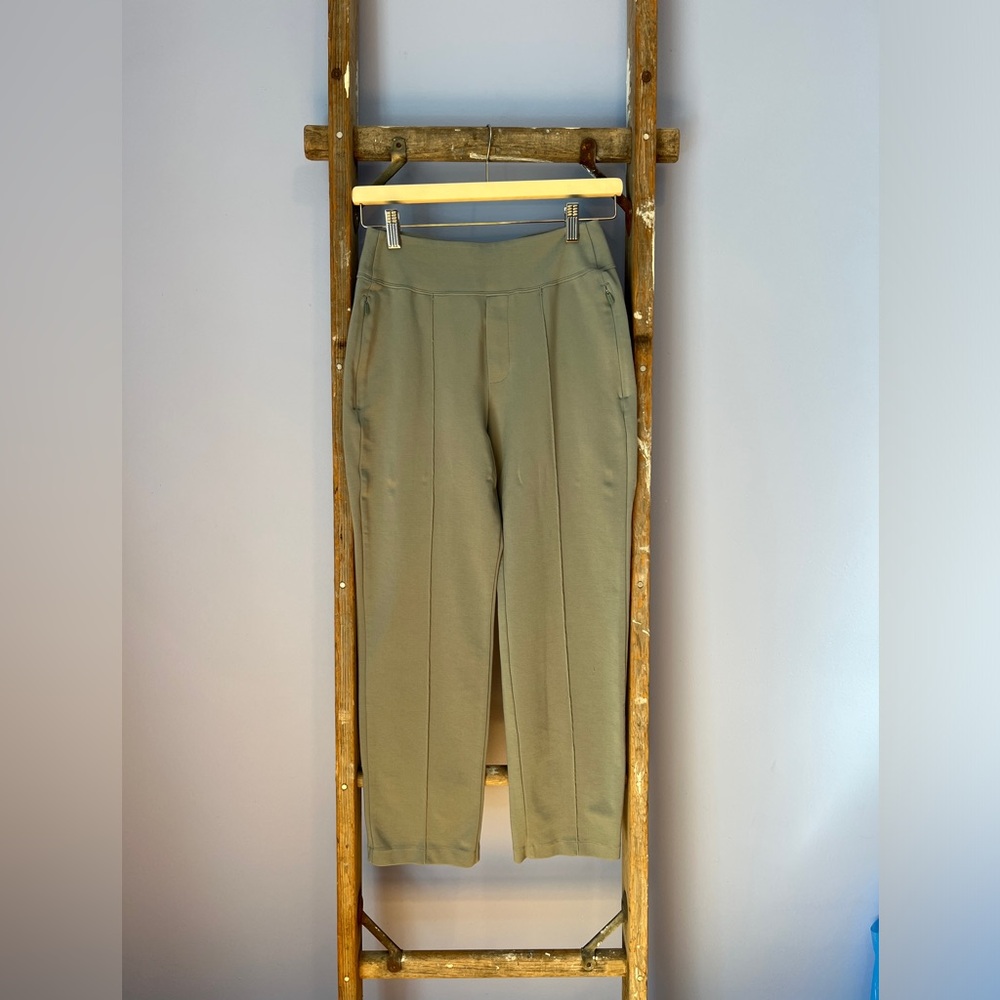 Athleta Eastbound Straight Pants Grayish/Blue/Green Size 2p